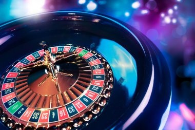 namatoto mobile app interface showing sports betting and live-dealer game menu